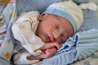 Vojákům hradí zmrazení spermatu. Ukrajina čelí demografické katastrofě - Novinky