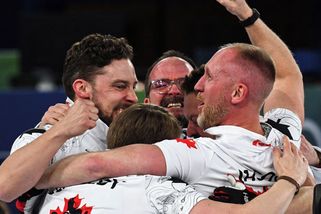 Olympiáda | Zlato z curlingu vybojovali Kanaďané - Sport.cz