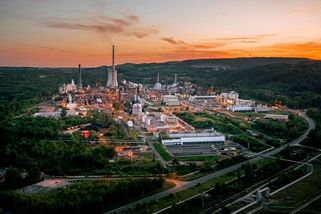 Lidé na Sokolovsku platí za teplo, peníze se ale dál ztrácejí v systému. Spor se dostal až k Babišovi - Novinky