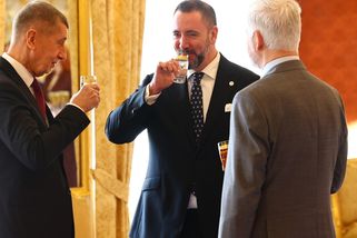 Vyhrocené jmenování ministra Červeného: Petr Pavel si neodpustil rýpanec do Motoristů