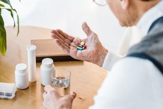 Vyvedením Česka z EU by Stačilo! ztížilo nemocným přístup k léčbě - Novinky