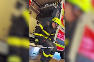 Ostravští hasiči svérázně parodují olympiádu, jejich pocta českým sportovcům boří internet - Novinky