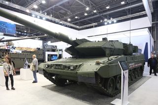 Armáda chce leopardy za 15 až 20 miliard - Novinky