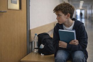 Žák nemůže být neklasifikovaný jen proto, že často chybí, pozor na to - Médium.cz