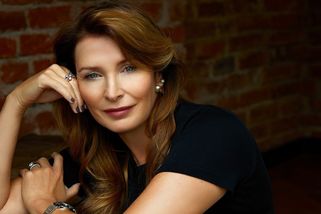 Jedna z nejbohatších Češek Ivana Tykač o rodině, práci, rodinách v nouzi i obědech pro děti - Proženy.cz