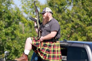 Krajní pravice propaguje život bez masturbace, chce zachránit mužství - Novinky