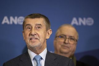 Babiš obhájil post šéfa ANO. „Zvolili jste si práci, dřinu a tah na branku“ - Seznam Zprávy