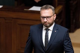 Vymazání opozičních tváří. Babišova koalice jim nenechá žádná viditelná místa - Seznam Zprávy