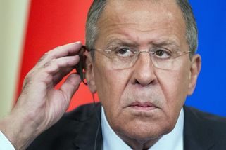 Tvrzení o obranném charakteru NATO jsou řeči pro chudé, řekl Lavrov - Novinky