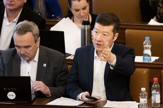 Poslanci schválili obrannou smlouvu DCA mezi Českem a USA. I přes odpor SPD - Seznam Zprávy