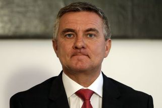 Zeman svolá zasedání Sněmovny na 8. listopadu, řekl kancléř Vondráčkovi - Novinky