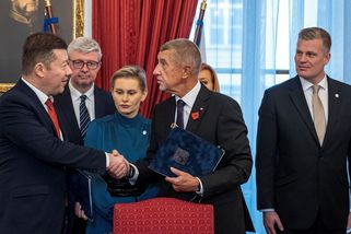 Vydání Babiše a Okamury a svědomí? Opozice v zázrak nevěří, ale zvažuje tajnou volbu - Novinky