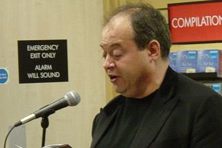 Zemřel autor Červeného trpaslíka - Novinky