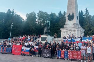 S prokremelskými motorkáři na východě. „Ať si vezmou celou Ukrajinu“ - Seznam Zprávy