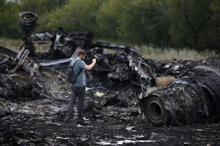 Pozůstalí po obětech letu MH17 vypovídají u soudu, viní Rusko ze lži - Novinky