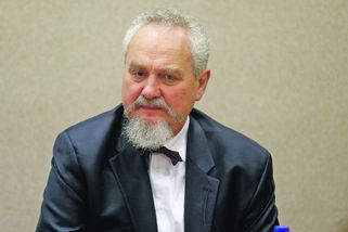 Rusko míří do 19. století, Putin z něj chce mít velmoc, říká historik Zubov - Novinky