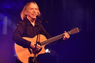 Nohavica koncertoval v Hodoníně. Bez protestů a s aplausem na závěr - Novinky