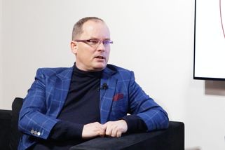 Za Klause byly veřejné finance naposledy v pořádku, vládě i opozici chybí vize, říká ekonom | FocusOn rozhovory