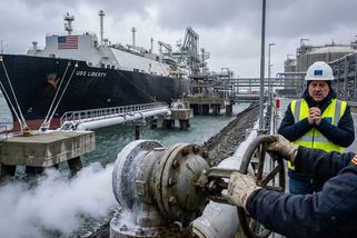 Evropa vyměnila ruský plyn za americký. A teď se bojí, co z toho bude