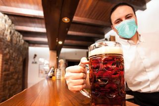 Pivo dostanete i bez Tečky, někde ale sedí dozorkyně - Seznam Zprávy