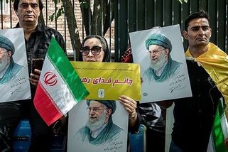 Írán dostal zásah do nervové soustavy státu. Jak bude vypadat odveta po smrti Alího Chámeneího - Médium.cz