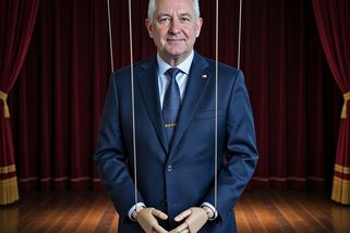 Ponižující obrat. Je ministr Zůna jen loutka? Babiš má co vysvětlovat - Médium.cz