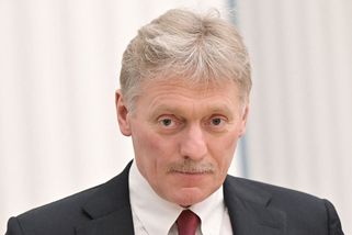 Peskov perlí: Místo na lodích přece může Ukrajina vyvážet obilí po železnici - Novinky