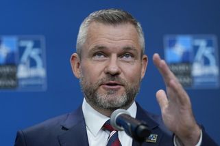 Nikam! Slováci ochotní bojovat za Ukrajinu narážejí na prezidenta Pellegriniho - Novinky