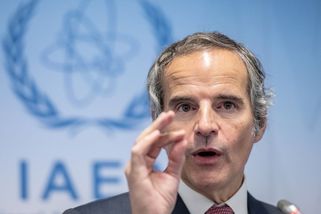 Tentokrát to bylo o vlásek, příště už nemusíme mít štěstí. Šéf MAAE varuje před jadernou havárií v Záporožské elektrárně - Novinky