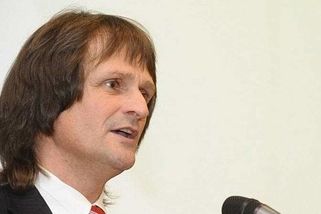 Děkanem Národohospodářské fakulty VŠE bude kritizovaný Ševčík, jenž měl hájit Putina - Novinky