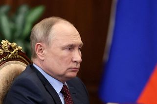 Naštvaný Putin už prý kvůli zpackané invazi vyhodil osm generálů, tvrdí Kyjev - Novinky
