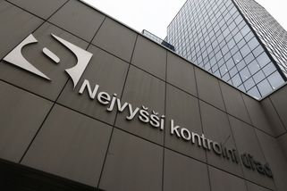 Firma dostala téměř půl miliardy na inovace, loni zkrachovala, upozornil NKÚ - Novinky