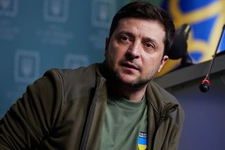 Zelenského dilema: přistoupit na ruský diktát, nebo riskovat zničení země - Seznam Zprávy