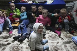 Jednejte o vzniku bezletové zóny na Ukrajině, vyzvalo deset zákonodárců Fialu - Novinky