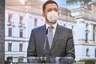 Rakušan vymetl dozorčí radu České pošty. Šílená forma, zlobí se odvolaný - Seznam Zprávy