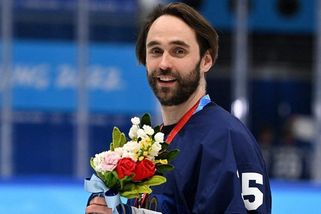 Nešťastný Fin nemá jak prchnout z Ruska: Češi jsou na tom ještě hůř, dostávají i výhrůžky - Sport.cz