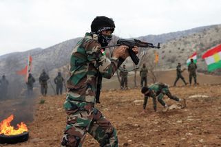 ANALÝZA: Írán stojí na prahu vnitřní války. Kurdové i Balúčové zvedají zbraně - Novinky