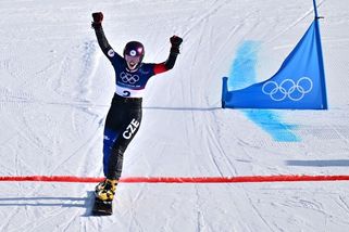 Zuzka! Zuzka! Zuzka! Po triumfu nové české olympijské vítězky skandovali i prezident Petr Pavel a první dáma Eva