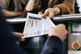 Prodejce letenek Kiwi propustí třetinu zaměstnanců - Novinky