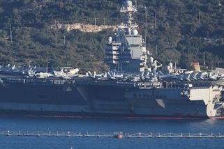 Trump na síly proti Íránu vyčlenil miliardu dolarů. Nejdražší je čekání - Novinky