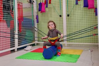 Jazyk na tři části, nádor v horním patře, rozštěp v oblasti nosohltanu... Čtyřletá Dianka svádí krutý boj o přežití