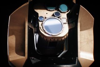 Laser v akci. První záběry ukazují likvidaci raket novou izraelskou zbraní - Novinky