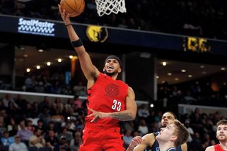 Krejčí trojkou a asistencemi pomohl basketbalistům Portlandu k důležité výhře - Sport.cz