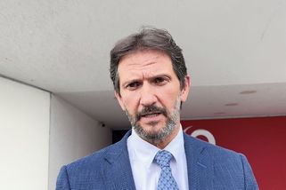 Jen trénink. Kaliňák vysvětloval Ficův výlet speciálem na MDŽ - Novinky