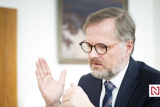 Vládní kroky po invazi pomohly ODS. Podle průzkumu posiluje a dotahuje se na Babiše