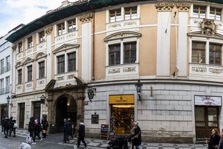 Lidé z „Fialovy“ záložny posílali miliony nadaci spřízněné s ODS - Seznam Zprávy