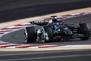 SportWin » Motorsport » Mercedes v Barceloně šokuje rychlostí. Překonal loňské maximum a děsí soupeře