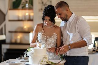 Monogamie je důsledek soupeření o majetek, tvrdí vědci