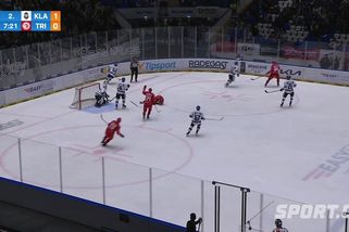 Třinec zvládl otočku. Sourozenci terčem vtípků, Ondřej Kovařčík poslal bratra na ošetřovnu - Sport.cz