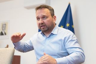 Jurečka zasel vítr, sklidil bouři